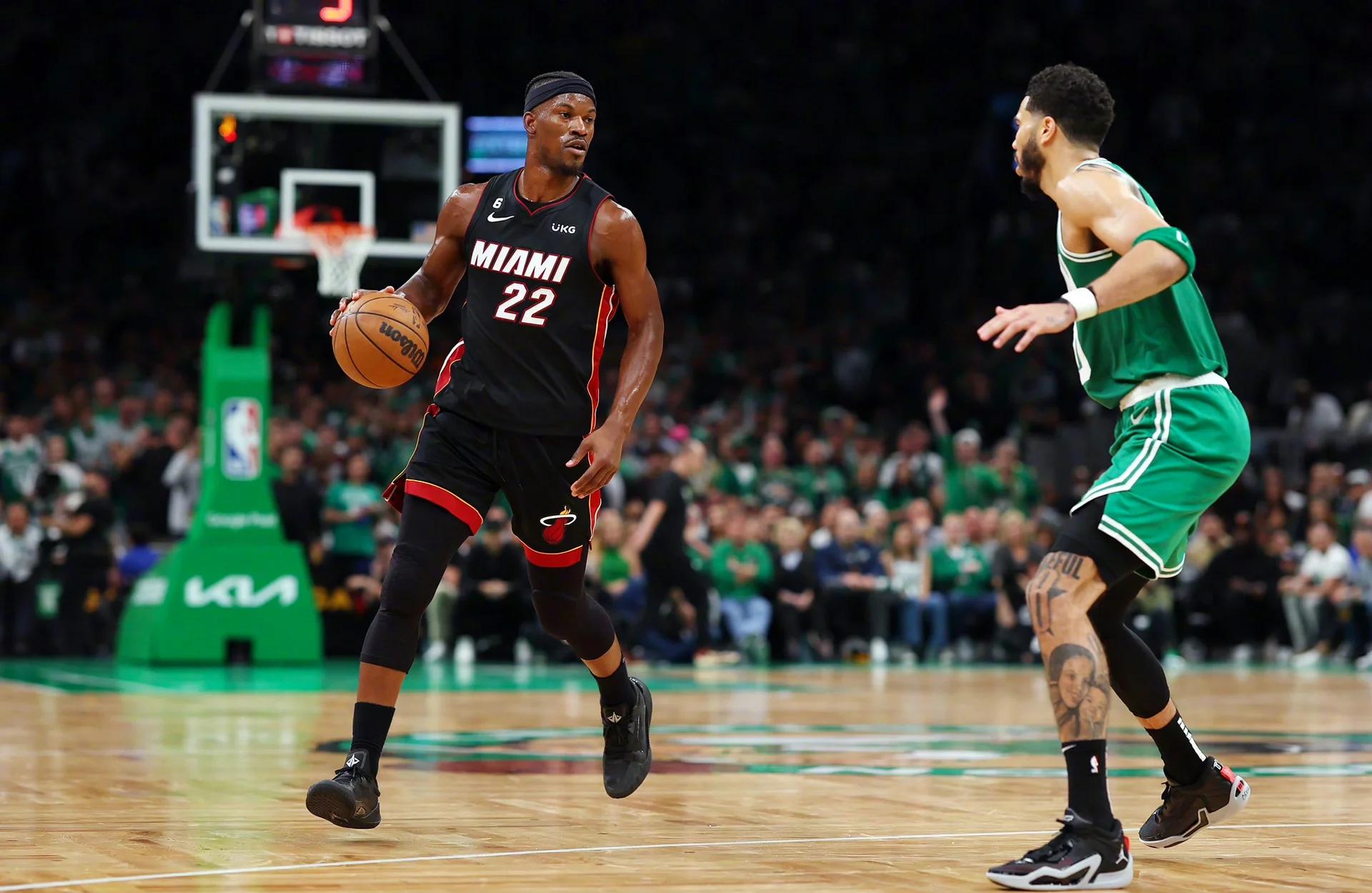 塔图姆官方宣布出色防守新规，法国队引发争议！上演精彩一战的简单介绍-九游官方站点