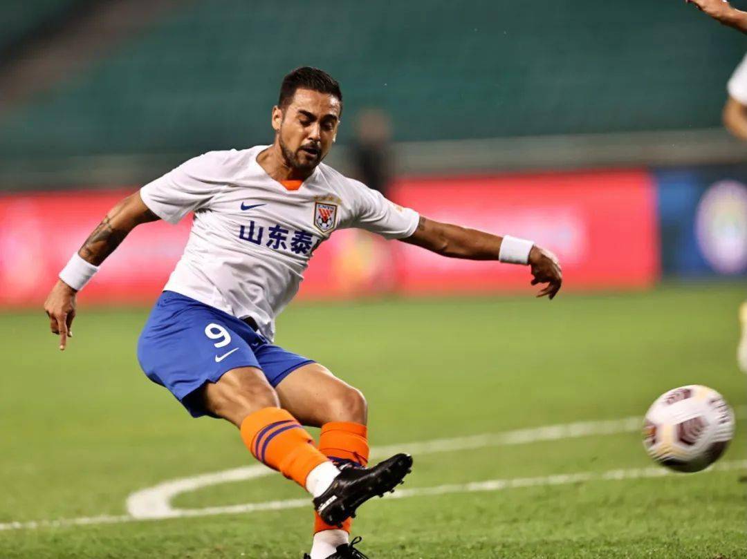 包含拉力赛赛场再起风云：吴越青龙队爆冷燕赵火狐队，新援首秀制胜教练团队居功至伟的词条-九游正版平台